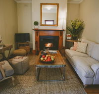 Apple Cottage Orange NSW - Australia Shopping