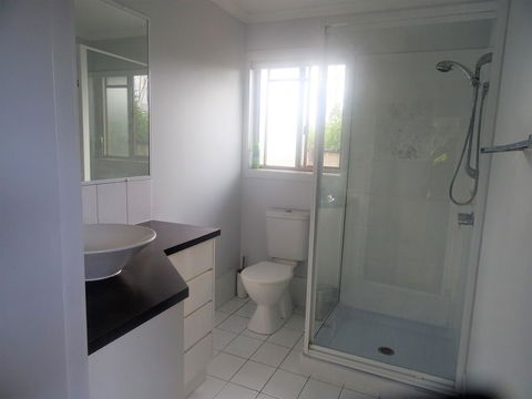 Apurla Hervey Bay - Located At The Point - Local Tourism 3