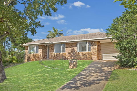Aqualuna At Lighthouse Beach 8 Capalla Court - Accommodation Australia 0
