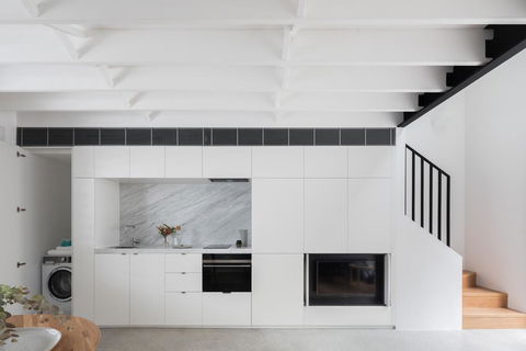 Architectural Design Award Winning City House - Accommodation Australia 2