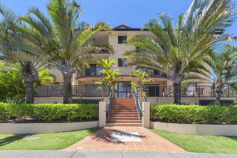 Aria Del Mare - Bed n Breakfasts 1