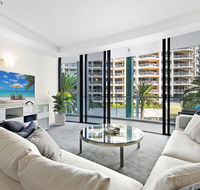 Aria Private 3 Bed in the heart of Broadbeach - Accommodation Australia