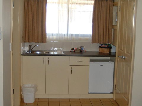 Armidale Pines Motel - Accommodation Australia 2