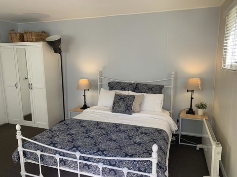 Aroha Studio - Local Tourism 0