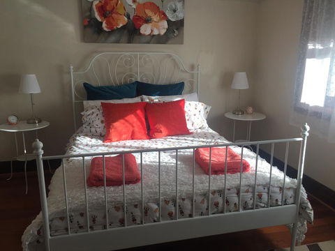 Art Deco Cottage - Accommodation Australia 0