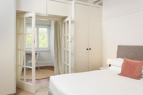 Art Deco Oasis Minutes From The City - Accommodation Australia 1