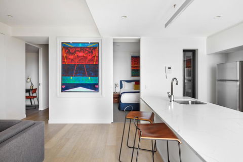 Art Series - The Johnson - Accommodation Australia 1