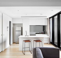 Art Series - The Johnson - Accommodation Australia