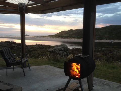Arthur River Spa Cottage - Accommodation Australia 2