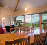 Arthur Riverfront and Sea Lodge Upstream - Accommodation Australia