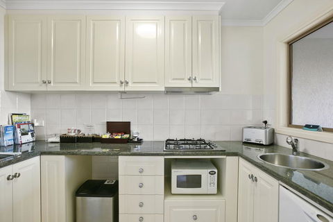 Arthurs Views - Accommodation Australia 3