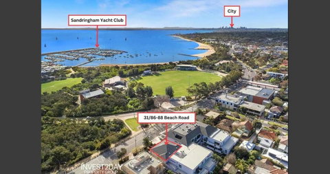 Luxury Beachfront Apartment In Sandringham - Accommodation Australia 1