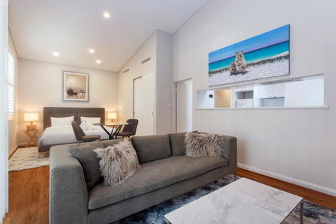 Luxury Modern Escapia - Accommodation Australia 0