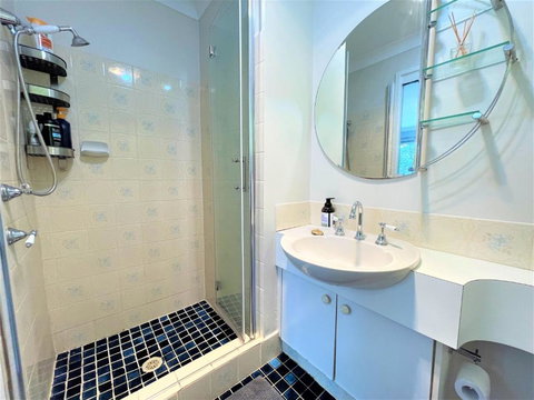 Luxury Mountain Retreat With Gym, Heated Private Pool & Bush Views - Australia Shopping 2