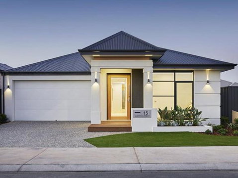 Luxury Bedrooms In A Resort Style Home - Accommodation Australia 1
