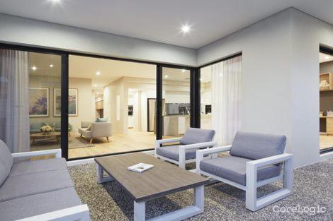 Luxury Bedrooms In A Resort Style Home - Accommodation Australia 2