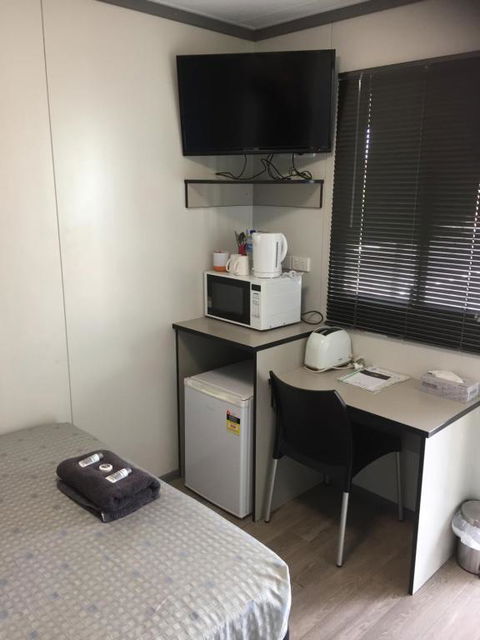 Manjimup Gateway Hotel - Accommodation Australia 2