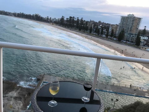 Manly Waterfront Beach Stay - Accommodation Australia 3