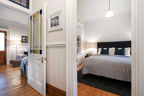 MARIGOLD COTTAGE Charming 1870s Central Daylesford Cottage - Australia Shopping 1