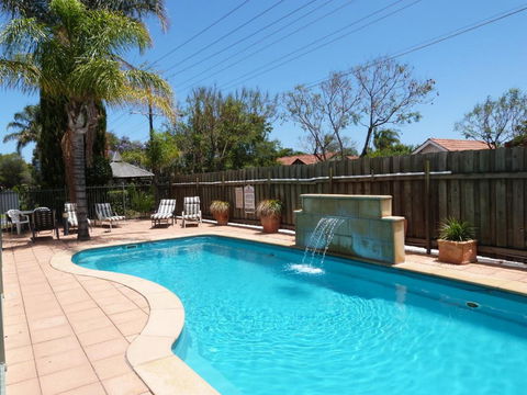 Marion Motel And Apartments - Accommodation Australia 2
