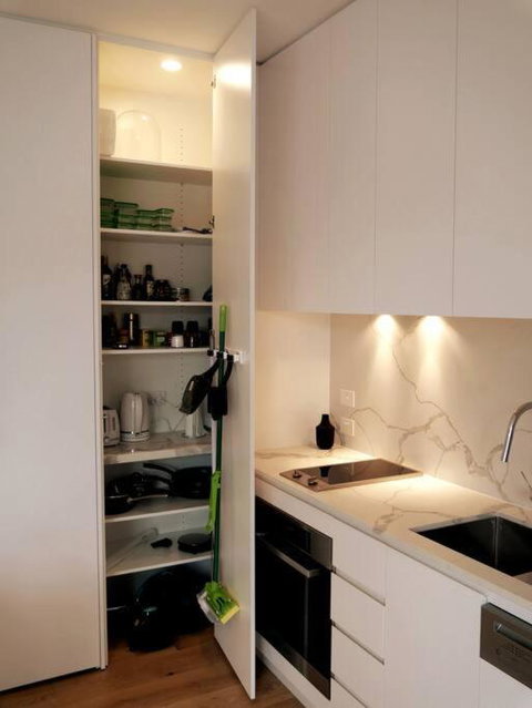 Marvellous Middle Park Luxury Loft View - Accommodation Australia 1