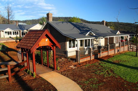 Marysville Garden Cottages - Accommodation Australia 3