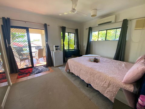 Master Ensuite And Private Balcony - Accommodation Australia 1