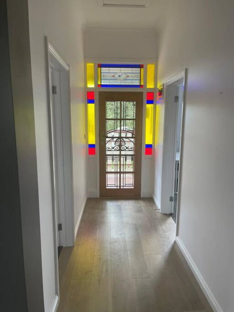 Milton House, Hamilton - Australia Shopping 2