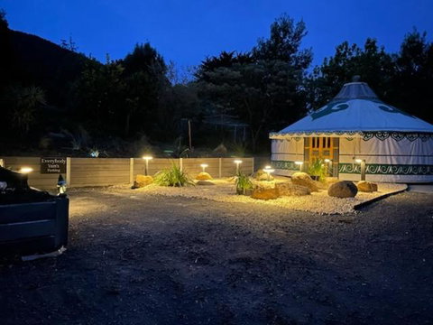 Mongolian Crafted Yurt With Private Spa And Spectacular Views - Accommodation Australia 1