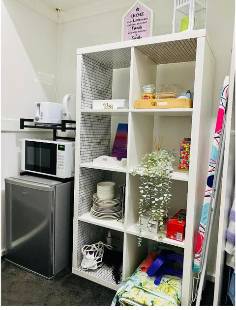 Modern Private Room With Ensuite - Local Tourism 3