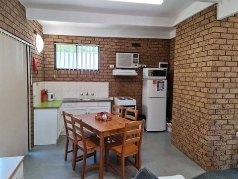 Motel Wellington Wodonga - Bed n Breakfasts 3