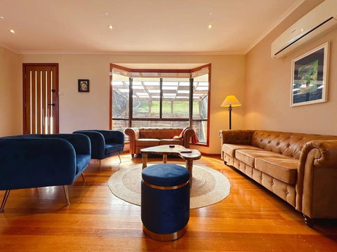 Mountains And Treetops Retreat - Nature Getaway - Bed n Breakfasts 1