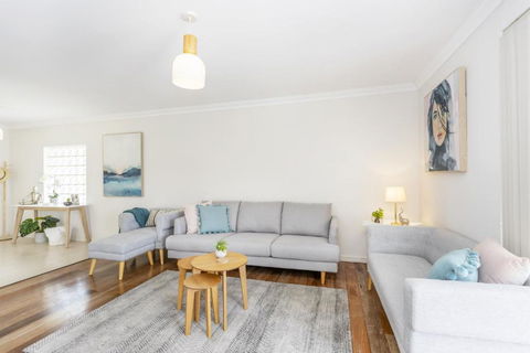 Mt Hawthorn Family Home - EXECUTIVE ESCAPES - Accommodation Australia 0