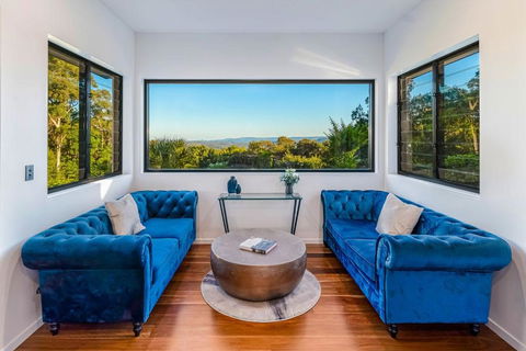 Ninderry Manor-Spectacular Hinterland Retreat - Accommodation Australia 1