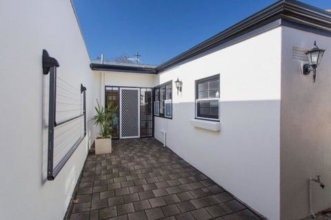 North Adelaide Row Cottage Monte - Accommodation Australia 1