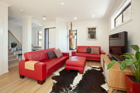 Northside Townhouse Geelong - Accommodation Australia 1