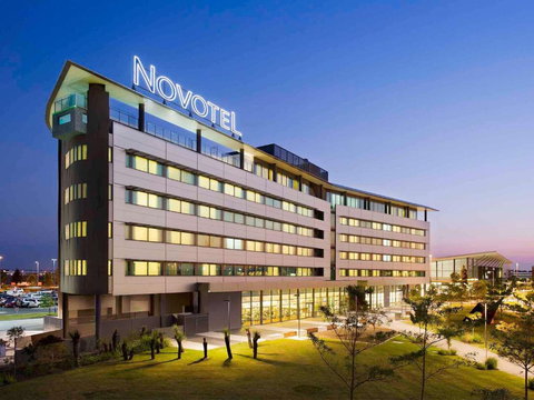 Novotel Brisbane Airport - Bed n Breakfasts 3