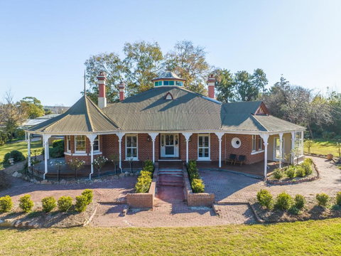 Oban Estate - Australia Shopping 1