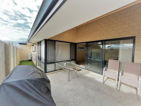 Ocean Escape Esperance - Australia Shopping 1