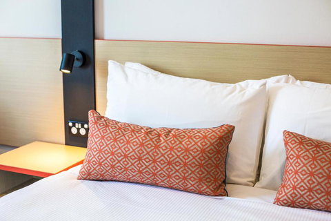 Nightcap At Regents Park Hotel - Local Tourism 1