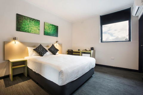 Nightcap At St Albans Hotel - Accommodation Australia 1