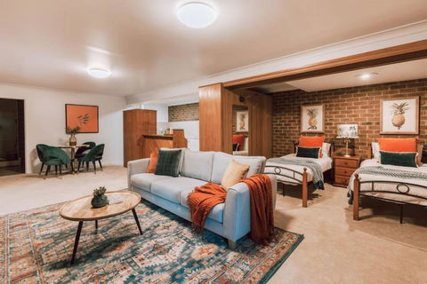 Olinda Sandstone Apartment 2 Bedroom Spa Bath - Accommodation Australia 3