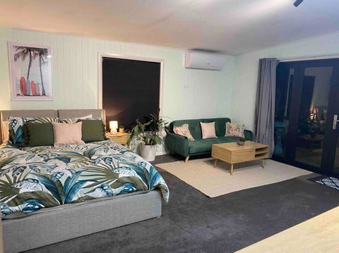 On Track Getaway - Local Tourism 0