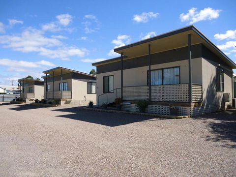 Oval Motel - Murray Bridge - Australia Shopping 0