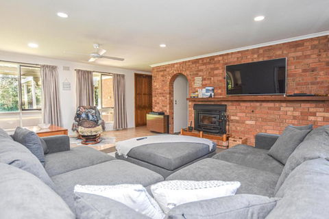 Ovens Valley Retreat - Accommodation Australia 3