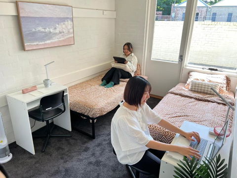 Ozi Village Cardigan - Accommodation Australia 0