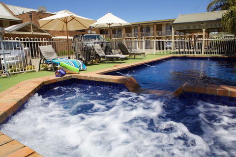 Paddlewheel Motel - Local Tourism 0