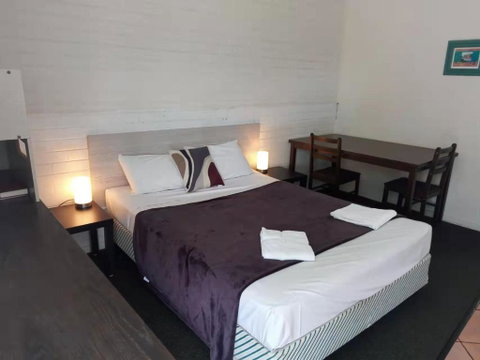 Paradise Motel - Accommodation Australia 2