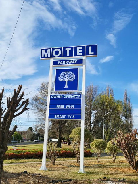 Parkway Motel - Accommodation Australia 3