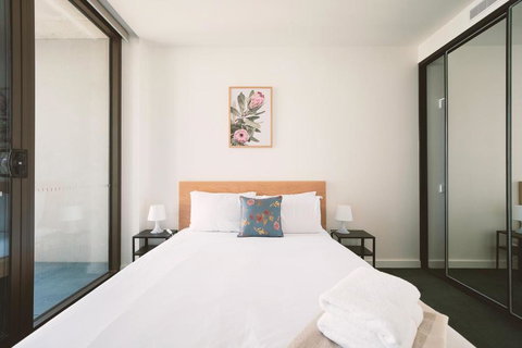 Patio Mt View 1BR Apt In CBD Near ANU And Museum With Free Parking And WiFi - Australia Shopping 3